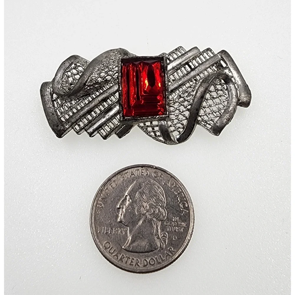 Vintage Little Nemo LN Brooch Art Deco Red Glass Filigree Silver Tone 1930s